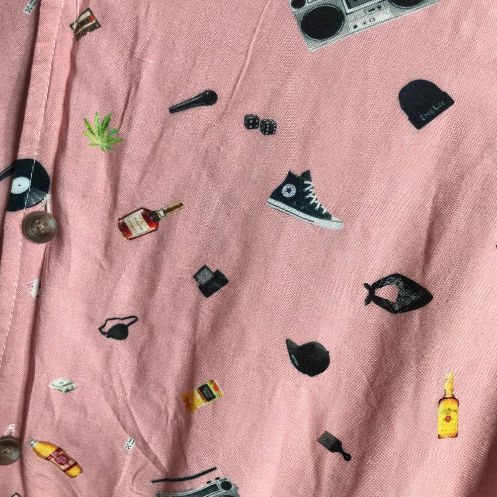 Men’s Fun Pink Button Up